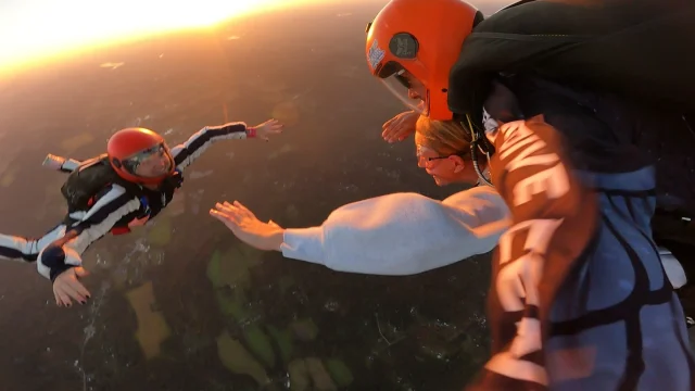 It’s that time of the season when the Poconos look unreal. The best views of the year are happening right now, and the only way to top them is by seeing it all from freefall. Don’t just watch fall happen—jump into it.

Pegasus Skydive Center – PA | NJ | NY
skydivepegasus.com
#NY #NYC #PA #NJ #poconos #poconosmountains #pennsylvania #pennstate